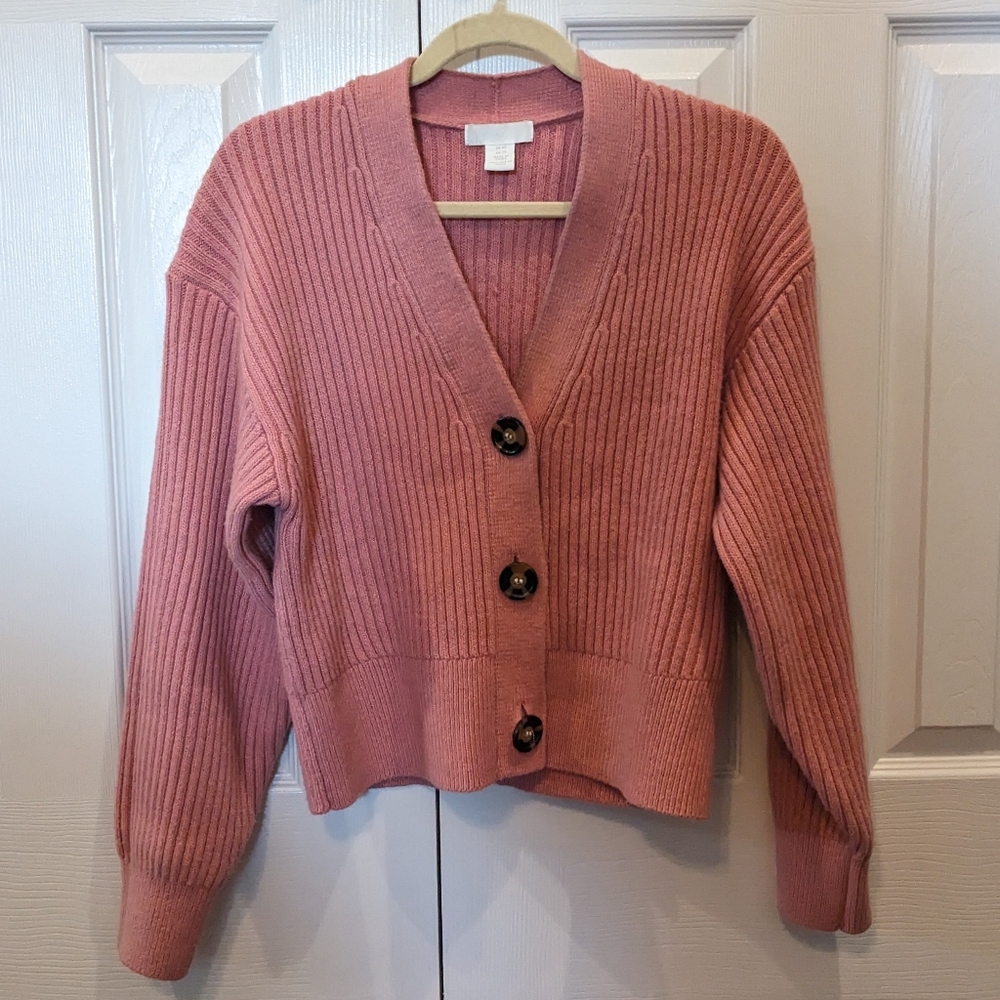 H&M Pink Ribbed Cardigan Sweater